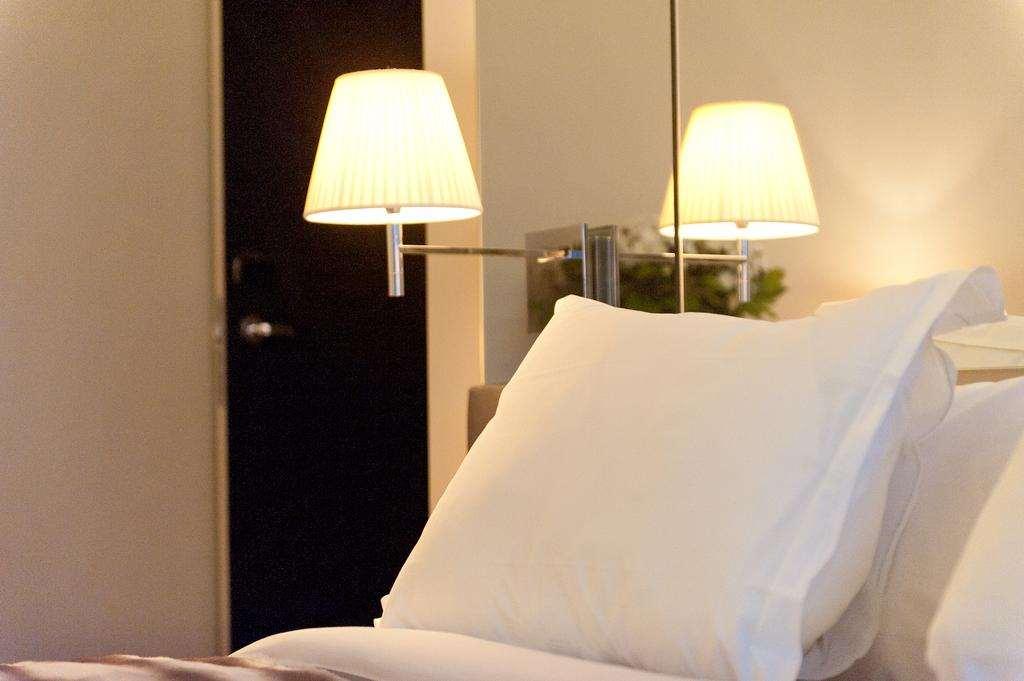 Le Cesar Hotel Провен Номер фото