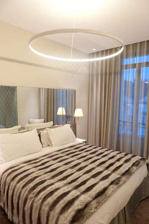 Le Cesar Hotel Провен Номер фото